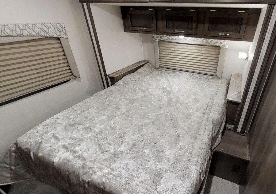 Luxury Class C RV Rental